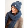 Dámsky komplet čiapka a dlhý šál z mäkkej priadze v ťavej farbe