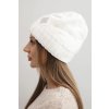 Dámska zimná vlnená čiapka s kryštálmi a vzorom K455 biela