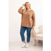 Dámsky sveter plus size s lodičkovým výstrihom hnedý