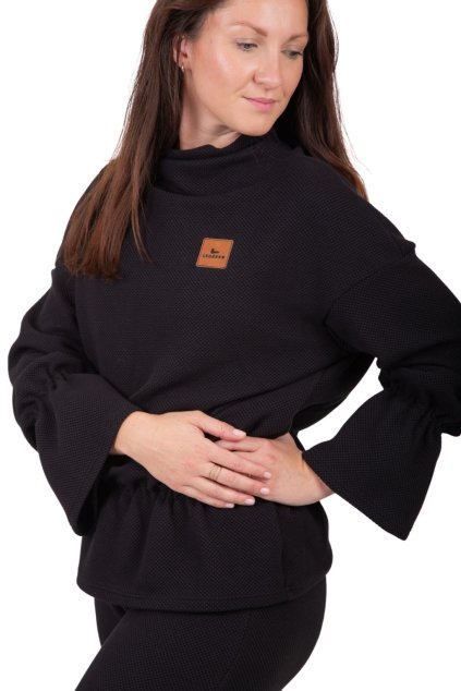 damska mikina s volany cerna