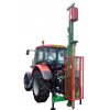 Zatloukač kůlů pro traktor