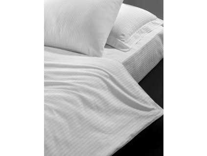 Povlak Atlas Gradl  40x40cm Bílý - česaný 145g/m2, proužek 4 mm (Výběr zapínaní zipový uz