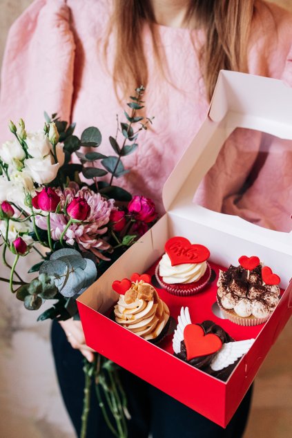 LelisCupcakes Valentyn24 Jona Novak0095 websize