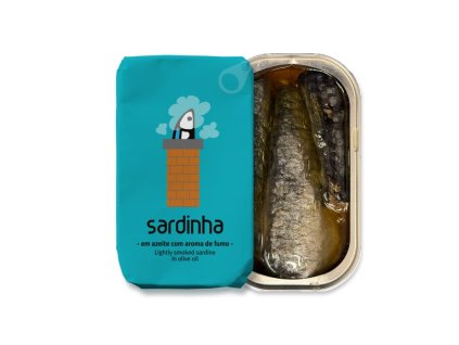 Lehce uzená sardinka v olivovém oleji (1)