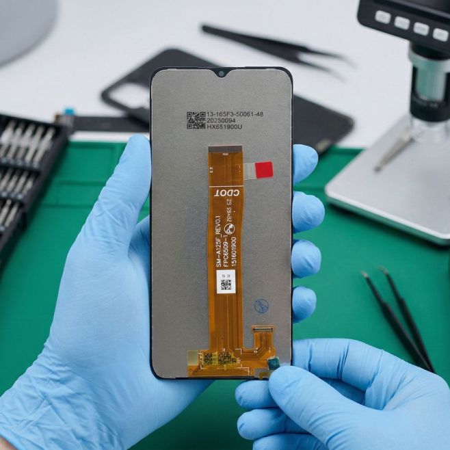 📱 Betört a kijelző a Samsung Galaxy A12 telefonodon? Nem kell rögtön új telefont venned. Egy kijelzőcsere után a készülék...