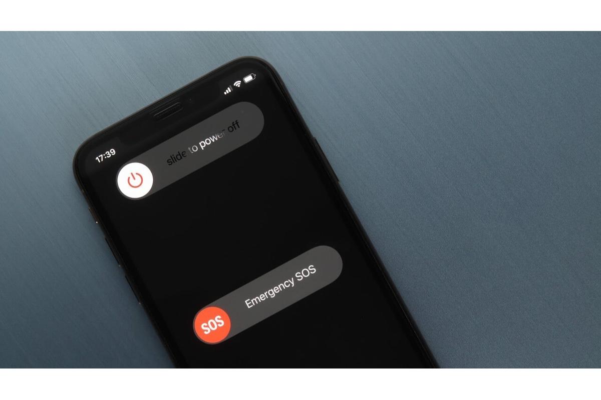 Ako vypnúť iPhone: Kompletný sprievodca pre všetky situácie