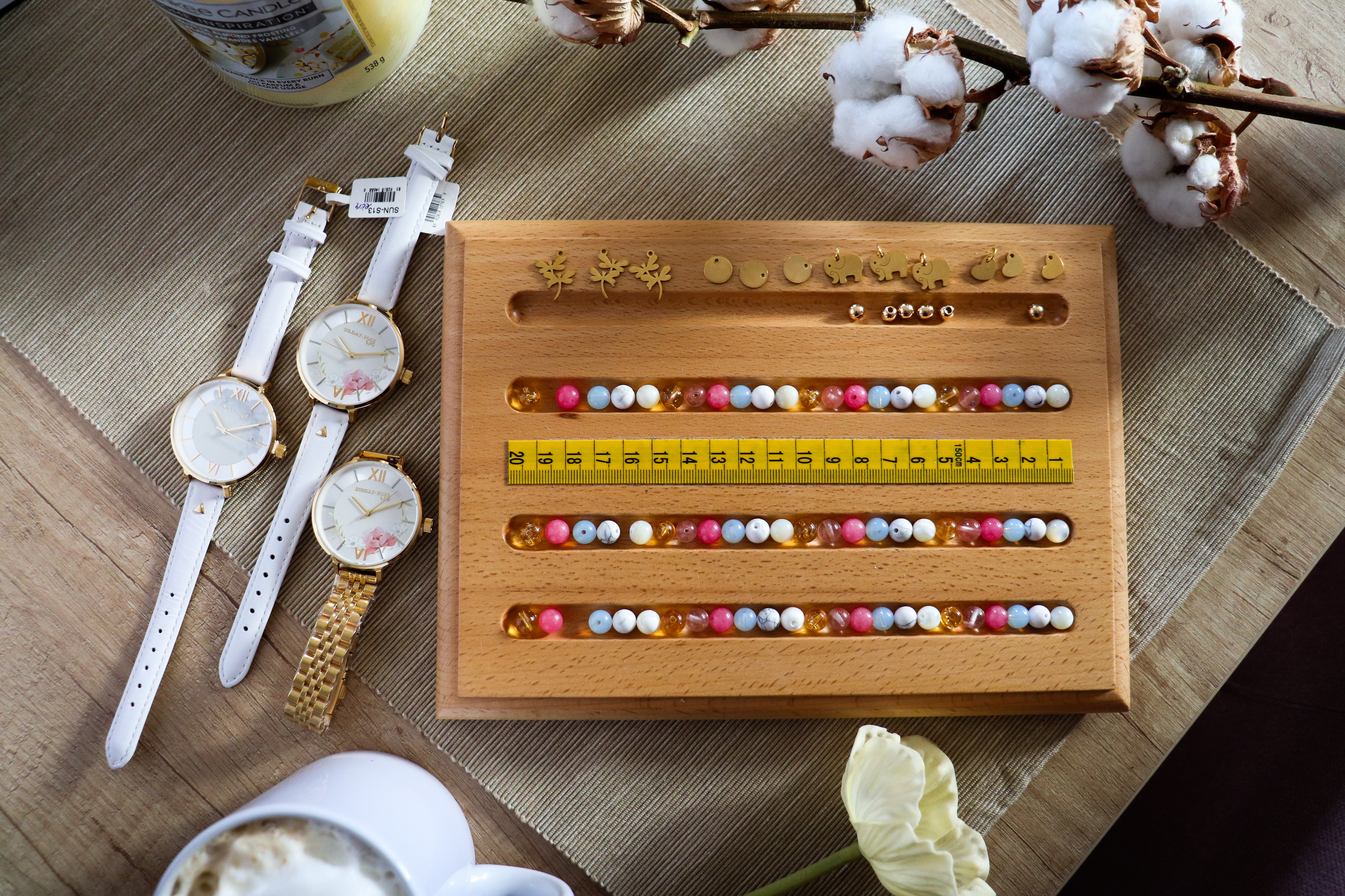 Udělám vám náramek na přání?