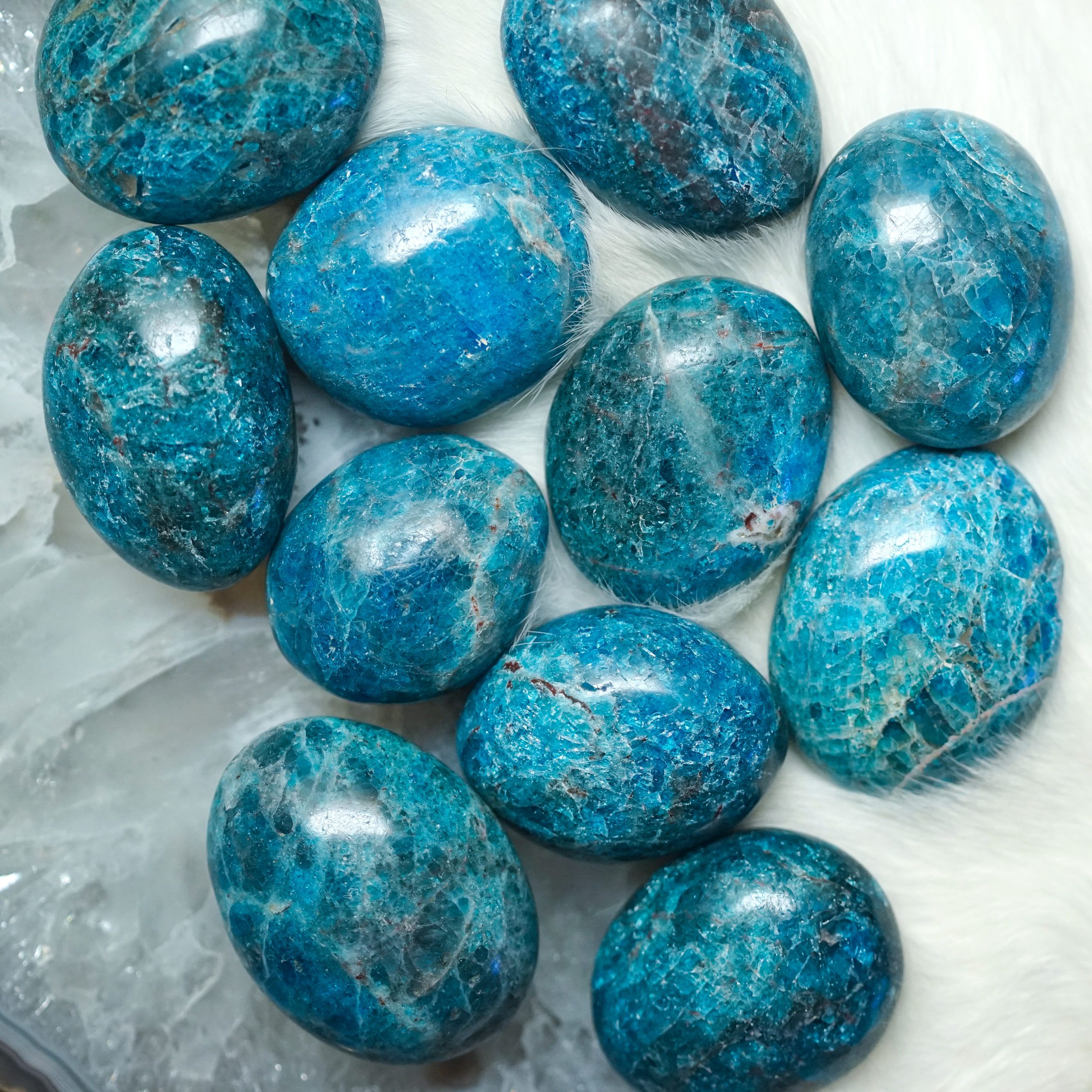 Blue-Apatite-Meditation-Stones.jpg.optimal