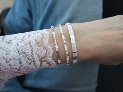 jemna krasa na zapesti