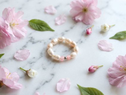 damsky perlovy prstynek laskavost