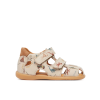 beige sandale