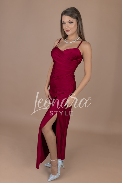 Vínové saténové šaty s rozparkem BRIANNA