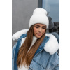 Bílá zimní čepice LAUREL