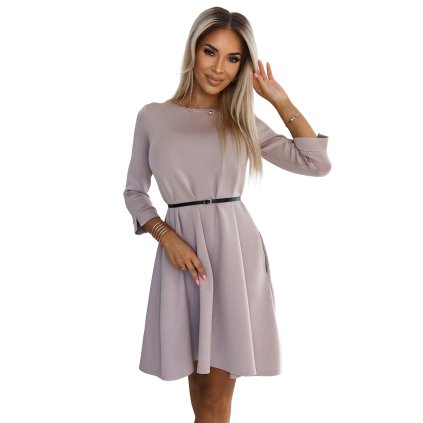 Numoco Klasické trapézové šaty s černým páskem - béžové 579-1 (Velikost L/XL, Barva Béžová)