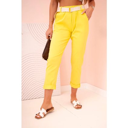 Dámské viskózové kalhoty ART3922 s páskem a ohrnutými nohavicemi (Velikost UNI, Barva Žlutá)