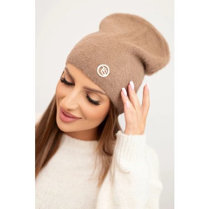 Dámská klasická čepice z alpaky s dekorativní destičkou fango (Velikost UNI, Barva Růžová - světle)