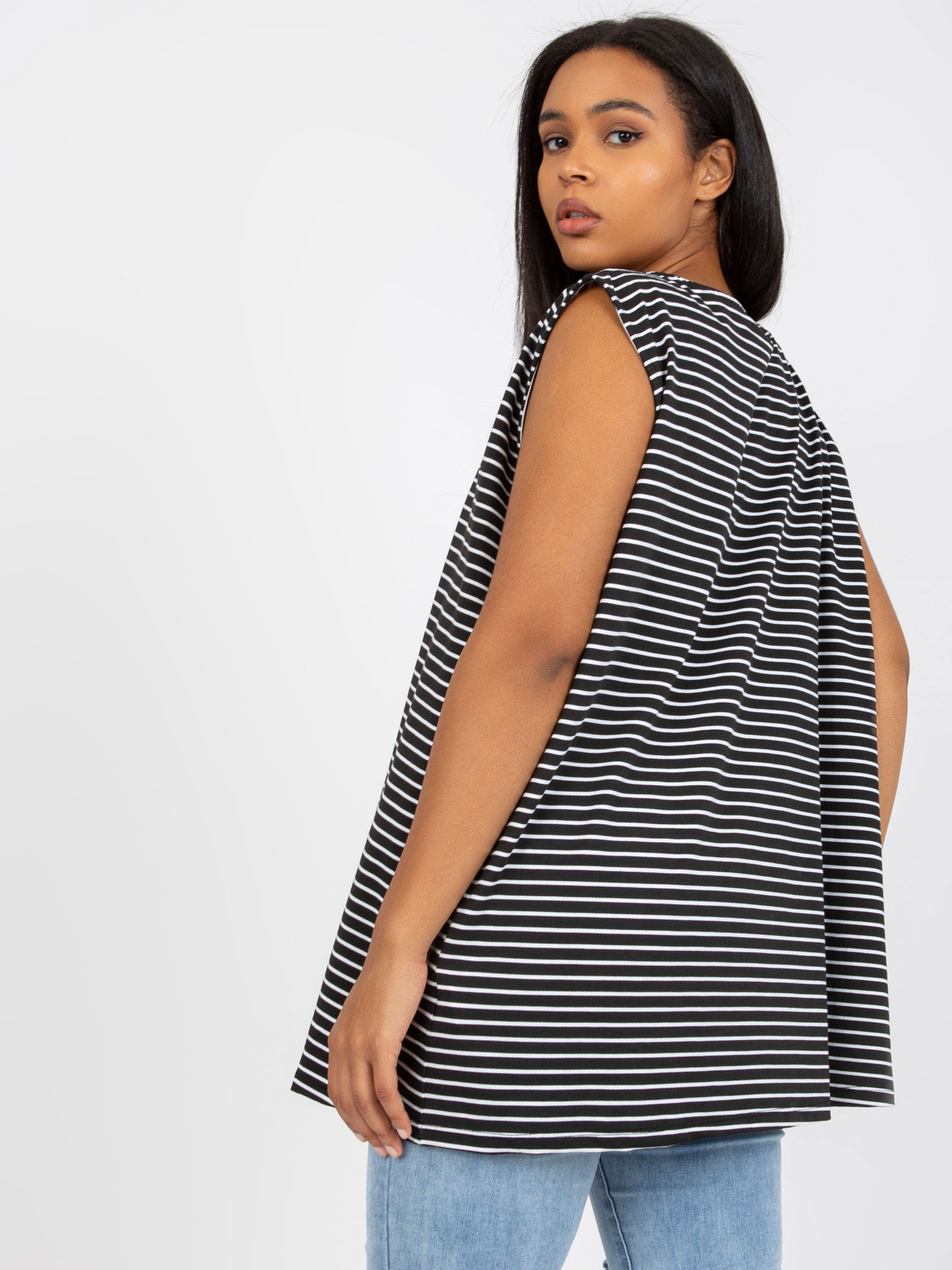 Dámský Plus size top RV-TP-7952.93 RELEVANCE Barva: Černá, Velikost: UNI