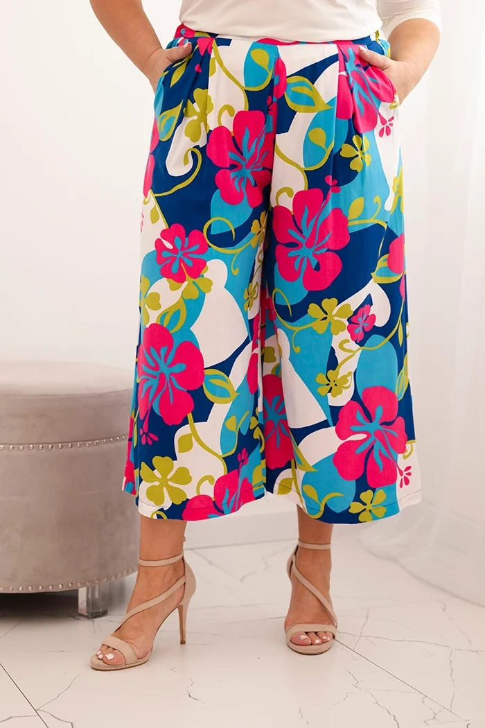 Kesi Kalhoty Plus Size MY311 z viskózy s květinovým vzorem Barva: Fialová, Velikost: UNI