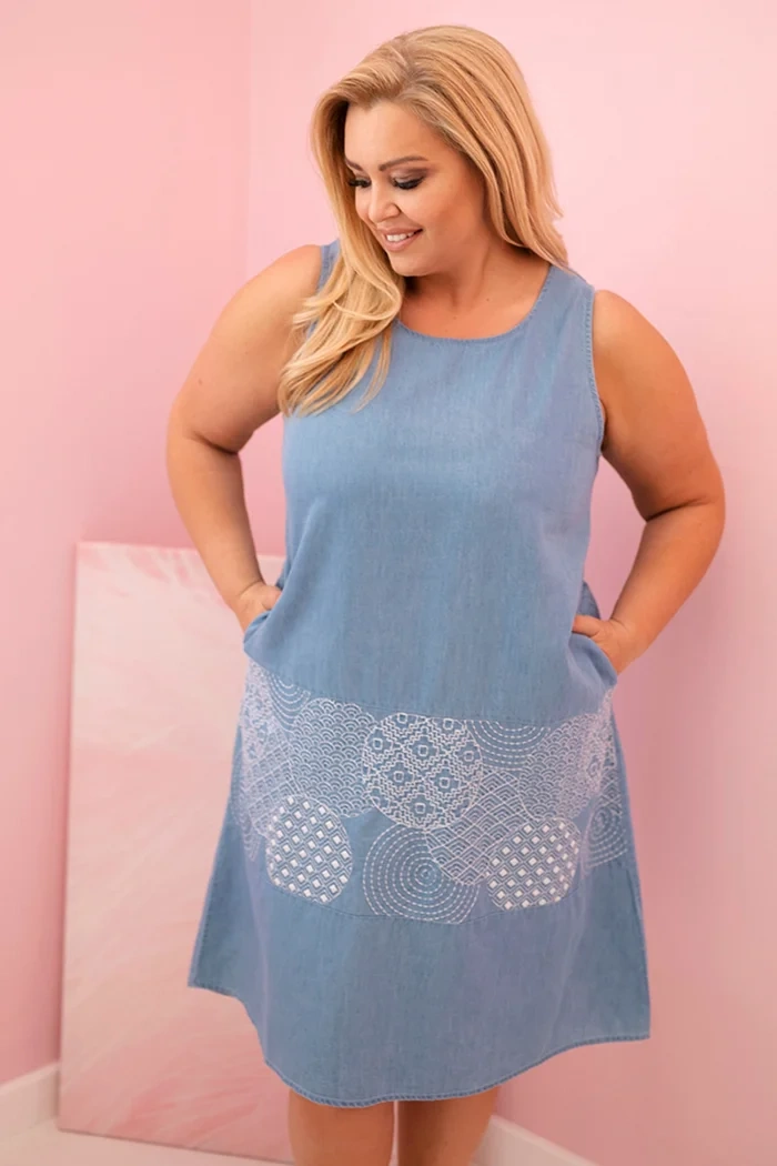 Kesi Šaty Plus Size 1869 bez rukávů Barva: Modrá - světle, Velikost: UNI