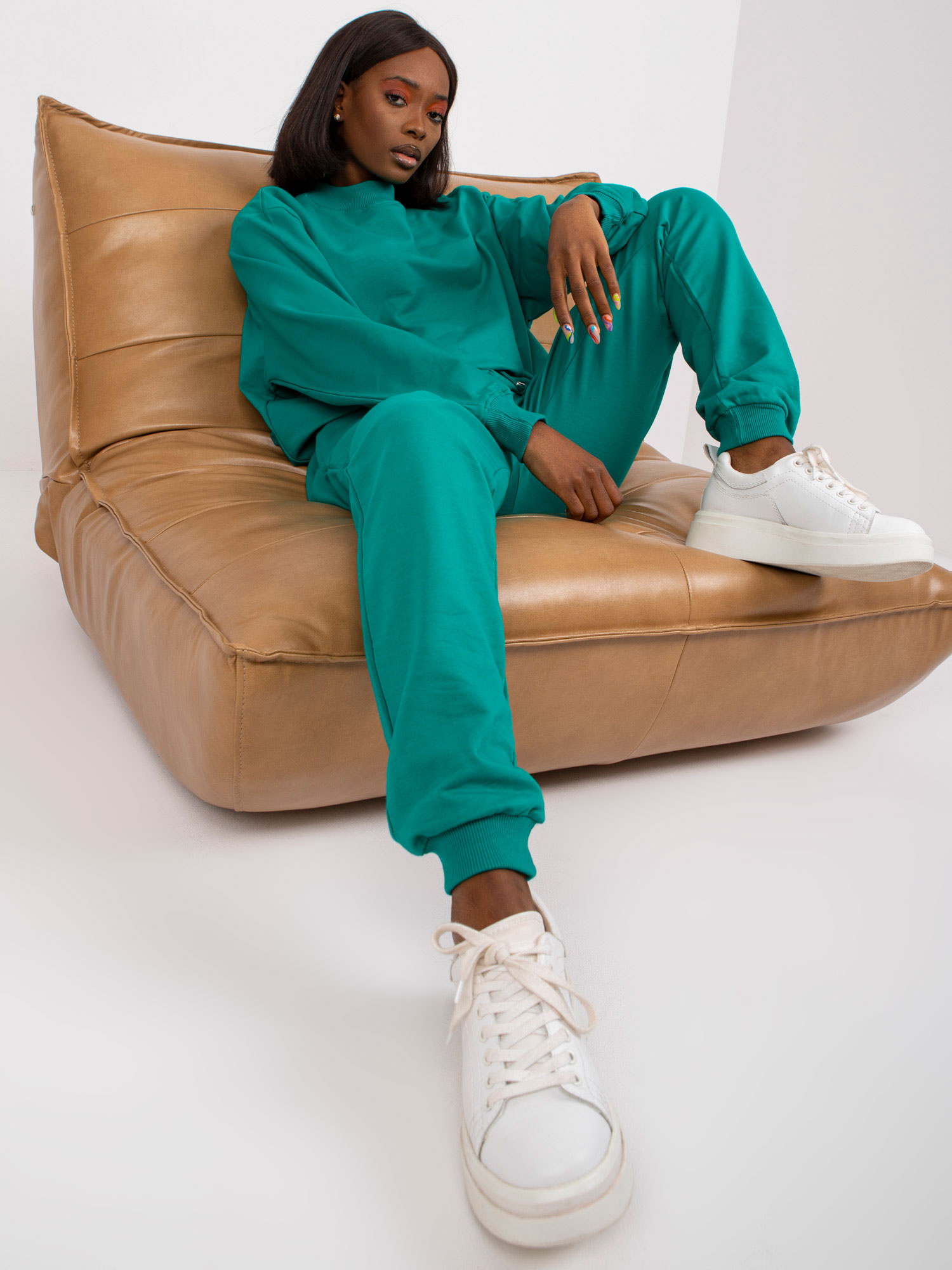 Dámské tepláky AP-DR-A-003 BASIC FEEL GOOD Barva: Zelená - tmavě, Velikost: S