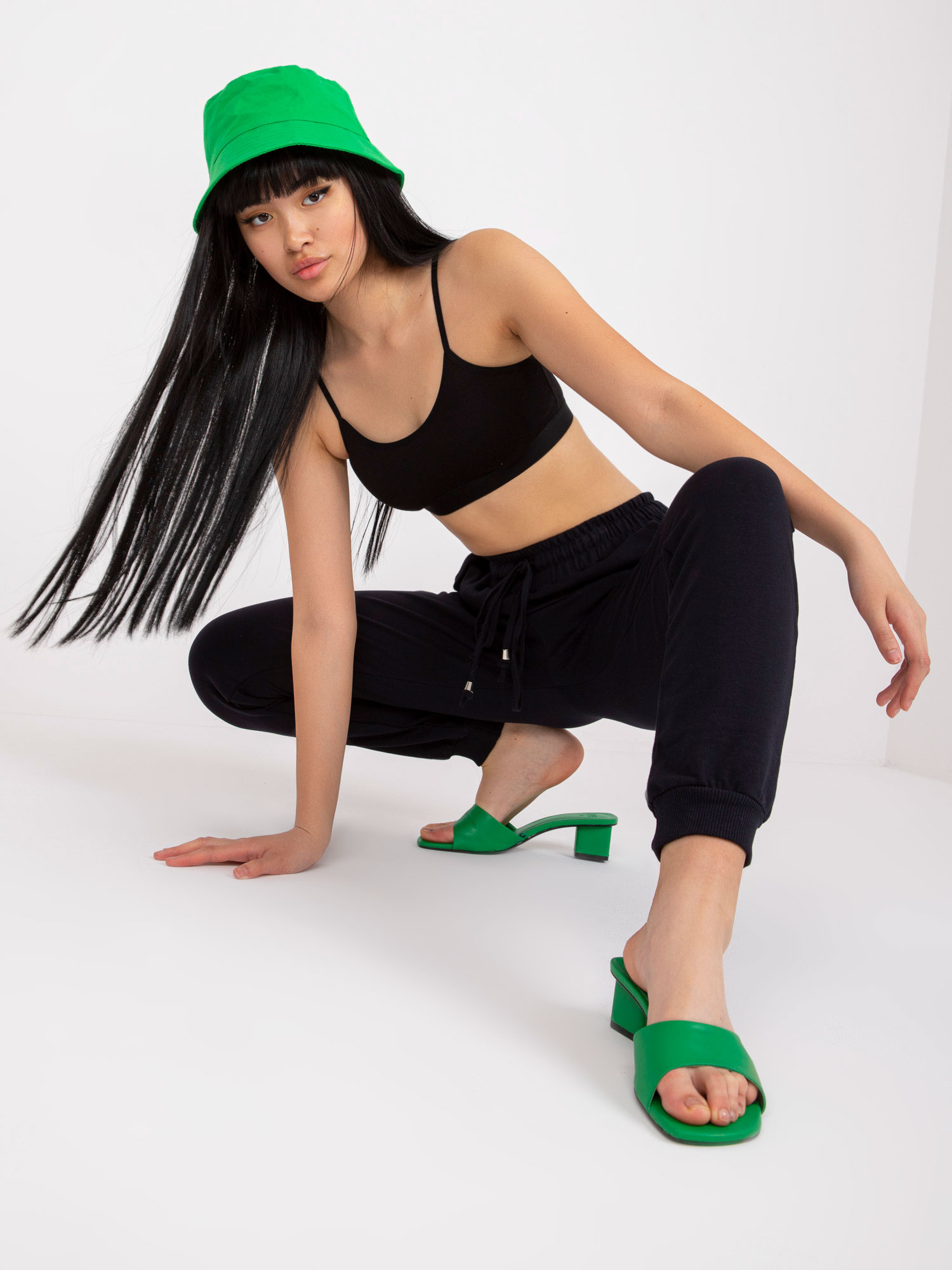 Dámské tepláky AP-DR-A-003 BASIC FEEL GOOD Barva: Modrá, Velikost: S