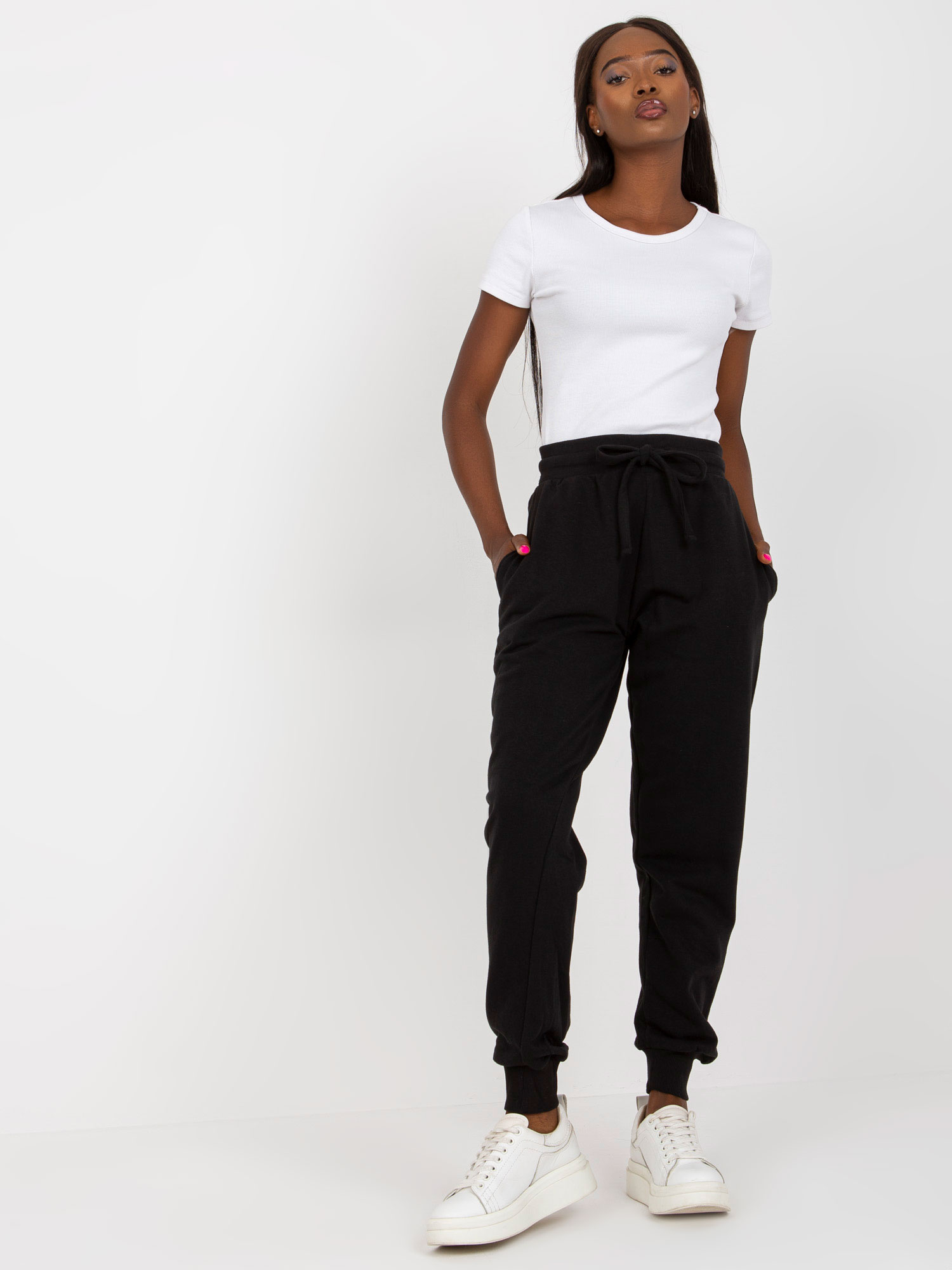 Dámské tepláky B-005.11X BASIC FEEL GOOD Barva: Černá, Velikost: XL