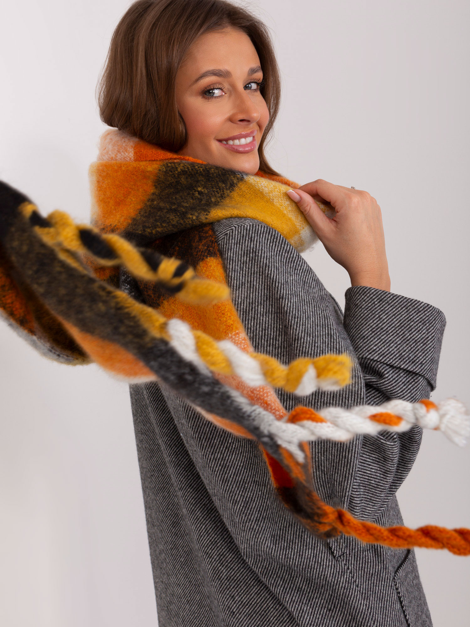 Šátek AT SZ 2313501.97 černá jedna velikost