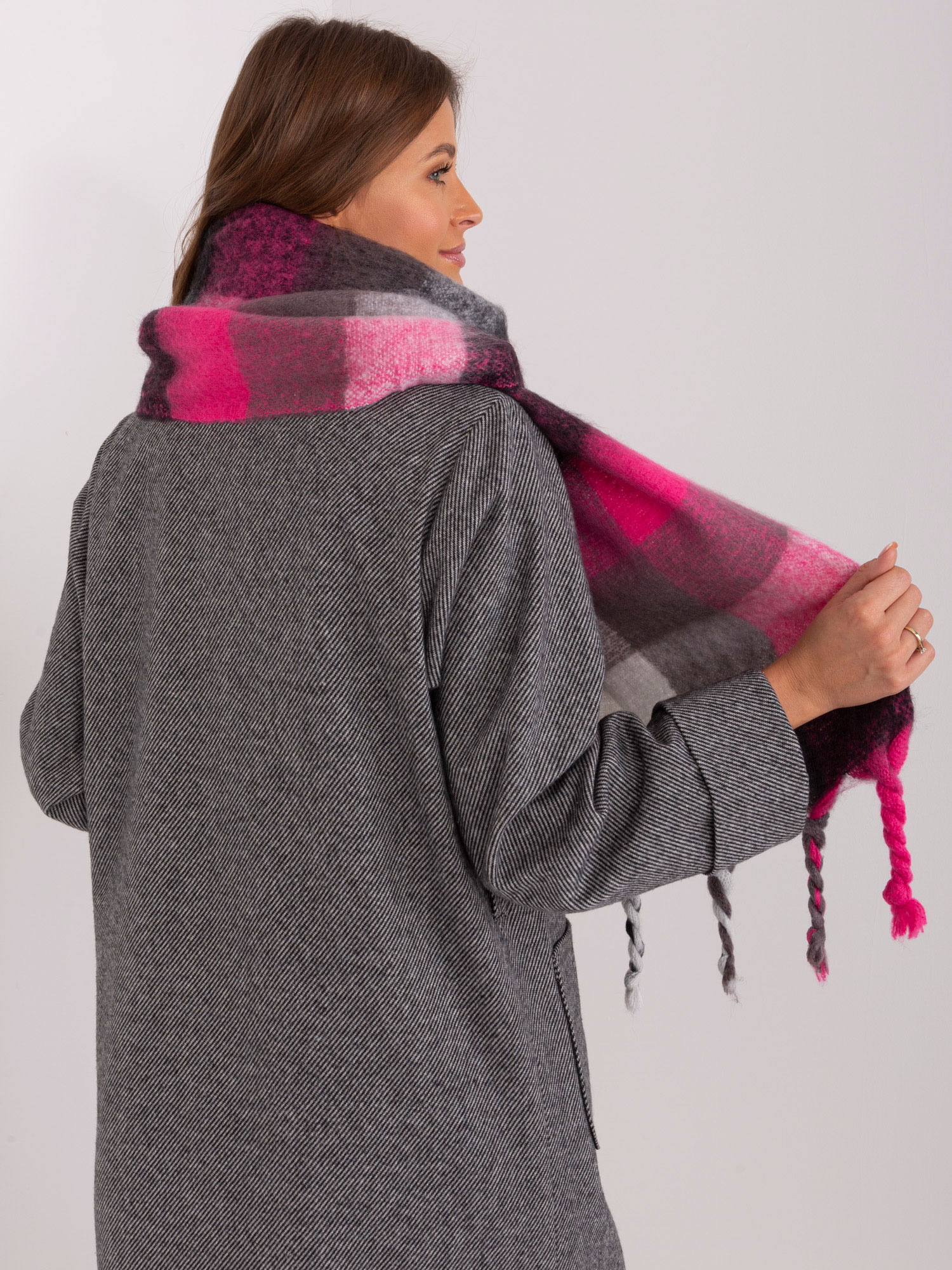 Wool Fashion Italia Šála -AT-SZ-2313501.97 Barva: Černá, Velikost: UNI
