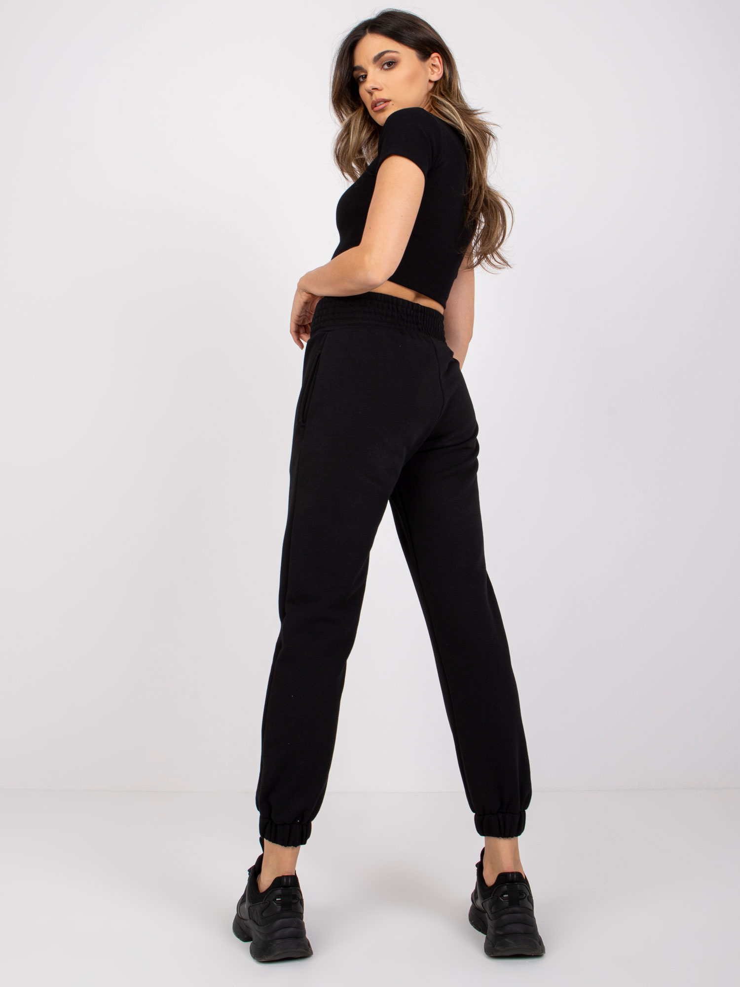 Dámské tepláky RV-DR-7460.11 RUE PARIS Barva: Černá, Velikost: L/XL