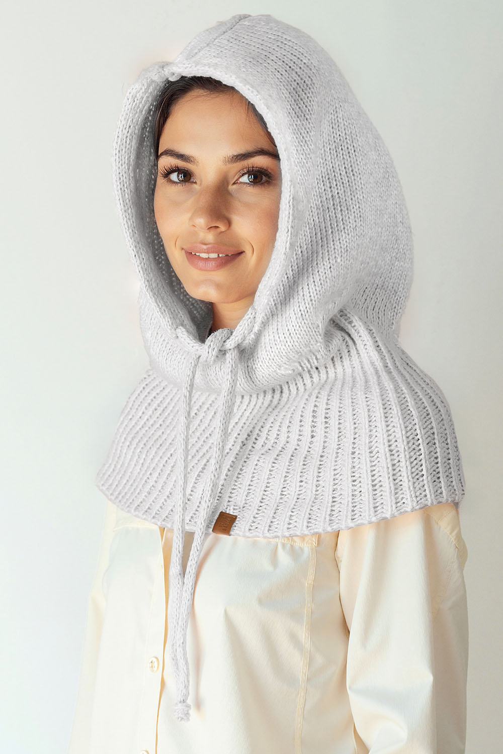 Dámská kapuce Vivisence 70110 Barva: Šedá, Velikost: UNI