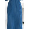 VIVIANA Plisované midi šaty s výstřihem, dlouhým rukávem a širokým páskem - JEANS 504-5 (Velikost UNI, Barva Modrá)