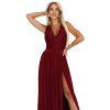 Numoco LEA dlouhé šaty s krajkovým výstřihem a rozparkem na nohavici - vínové 211-8 (Velikost S, Barva Bordó)