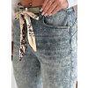 Dámské džíny slim fit s páskem FLORAJIN Dstreet UY2463 (Velikost S, Barva Modrá - světle)