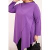 Dámská asymetrická blůza ART25233 Plus Size s ohrnovacími rukávy (Velikost UNI, Barva Bordó)