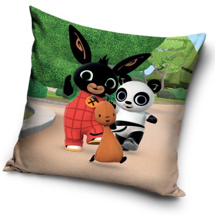 227073 42848 detsky polstarek zajicek bing skotaceni v parku bing191113