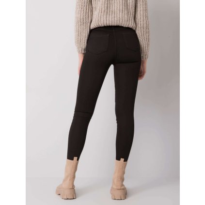 181034 4 dziny mr sp 100 64p moonart barva cerna velikost 26