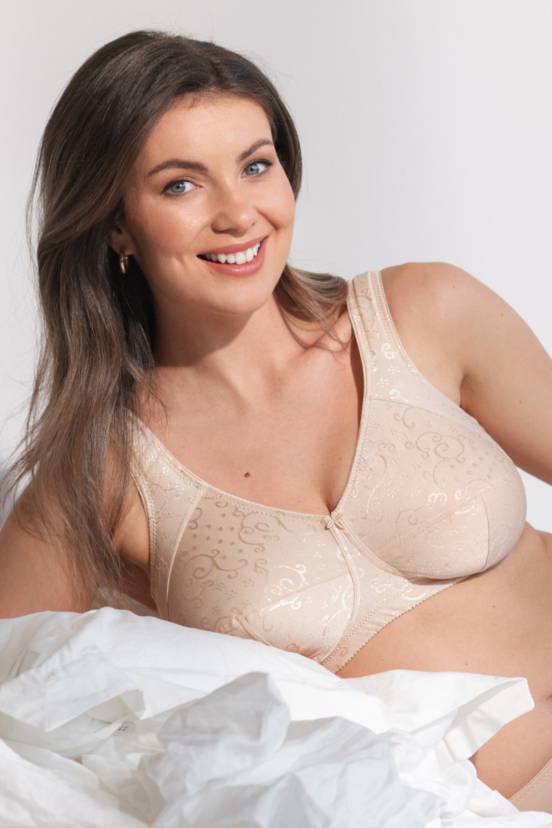 Podprsenka Triola 14656 Farba: Tělová, Veľkosť: 90D