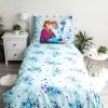 136778 9 povleceni frozen light blue 02 svitici efekt