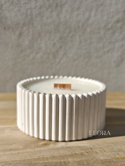 Sójová sviečka | Hruška a frézia SKLADOM