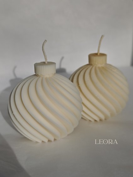 VIANOČNÁ GUĽA sójová sviečka