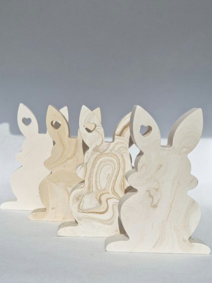 ZAJKO uško z jesmonite