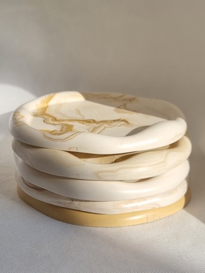 Obláčik okrúhla tácka