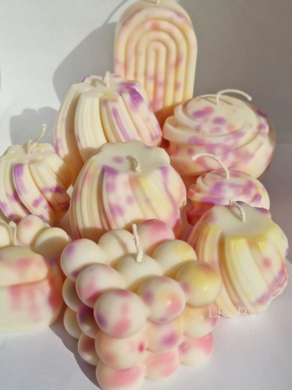 FAREBNÁ LIMITKA GREEN / PURPLE sójové sviečky