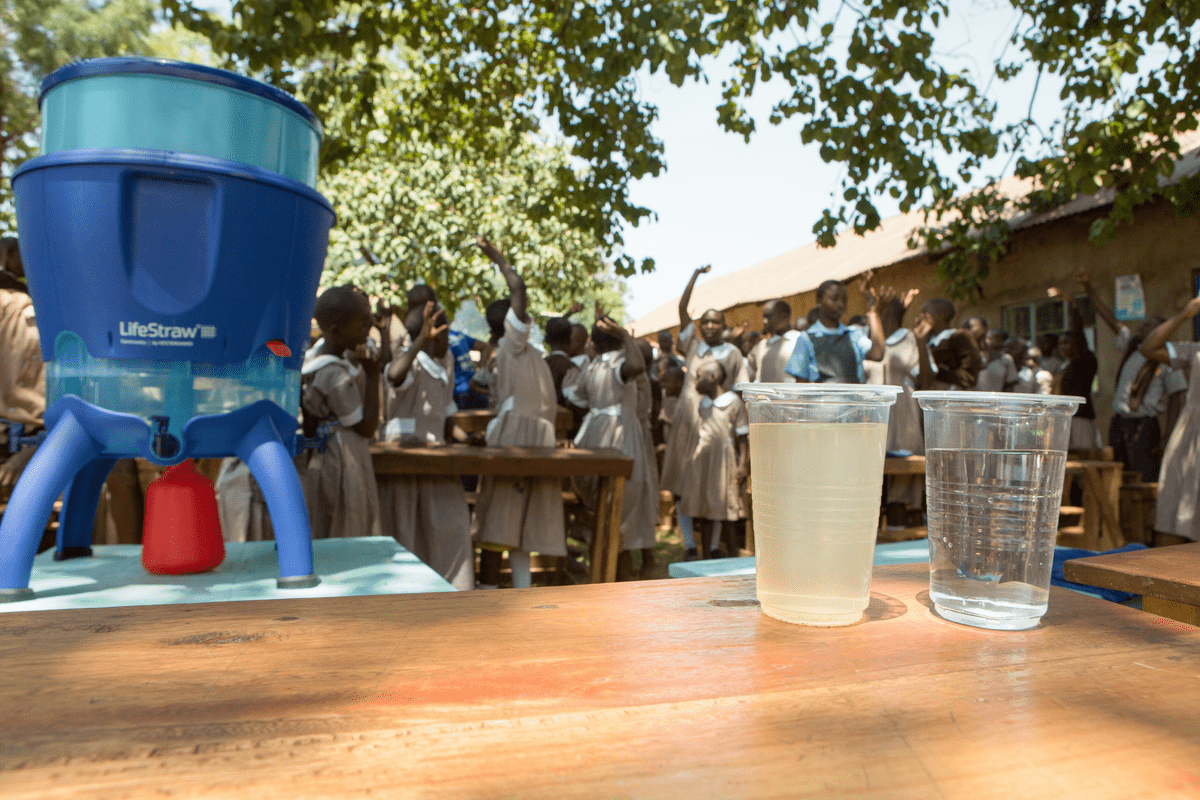 LifeStraw Give Back – foto z programu (škola / děti)