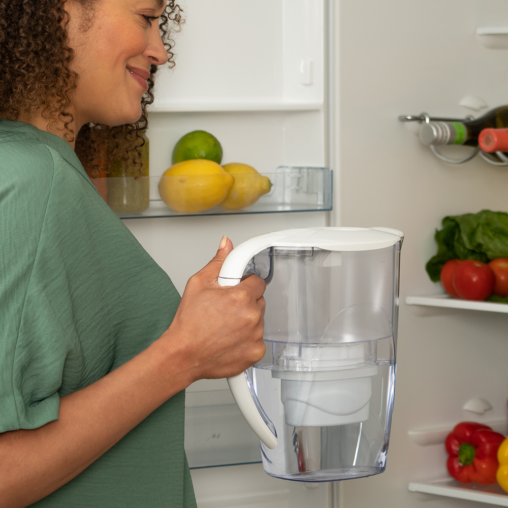 Aqua Optima konvice v kuchyni