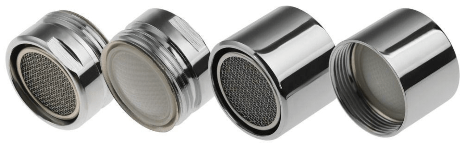 Různé typy perlátorů a závitů pro kuchyňské a koupelnové baterie