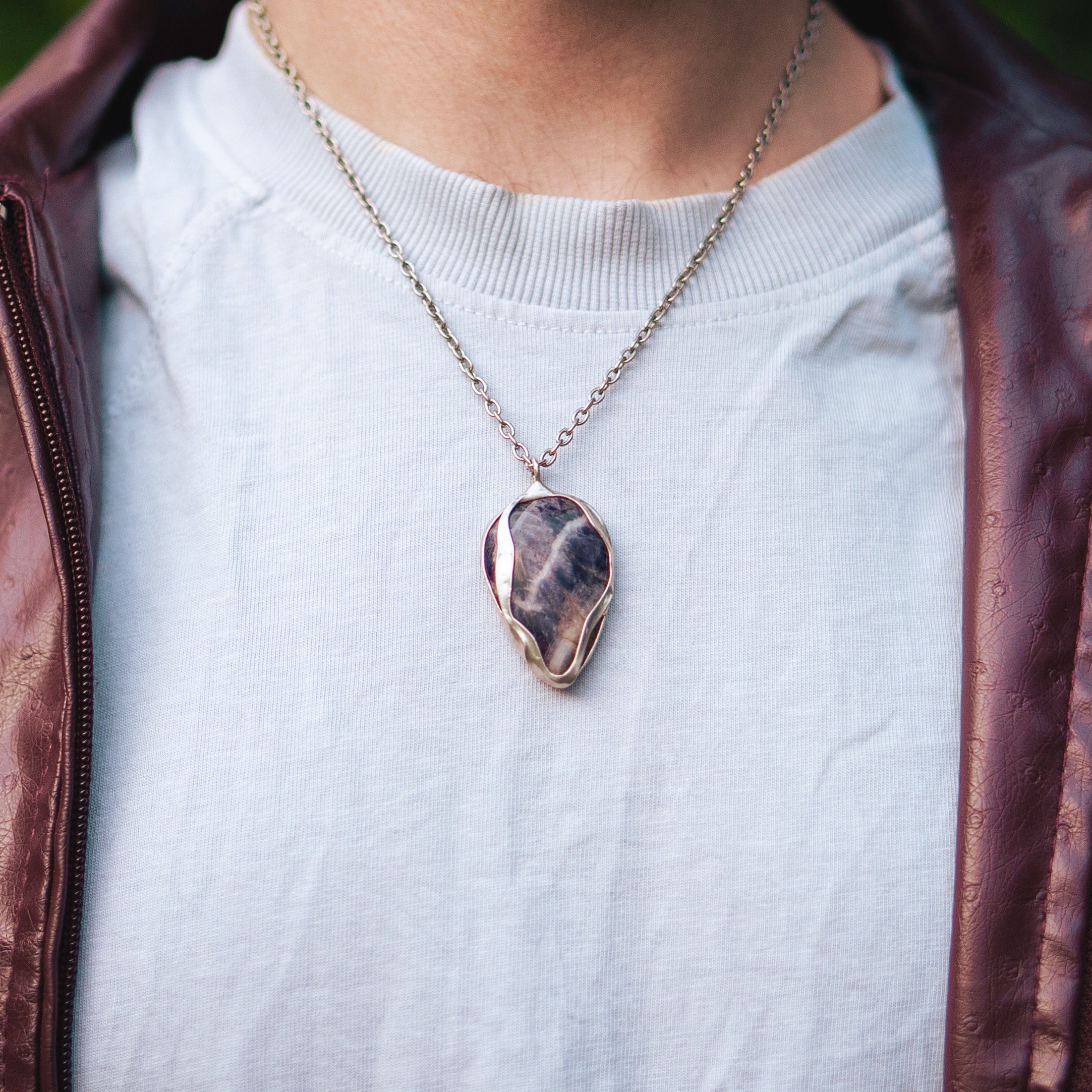 17B65B12-7286-4CF3-8FA1-CD8FAC55E15E