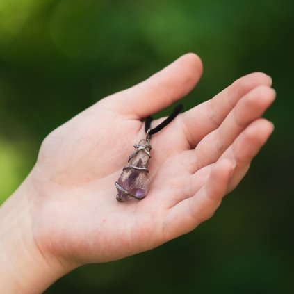 Přívěsek s ametystem