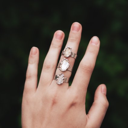 Prsten s perletí-varianty