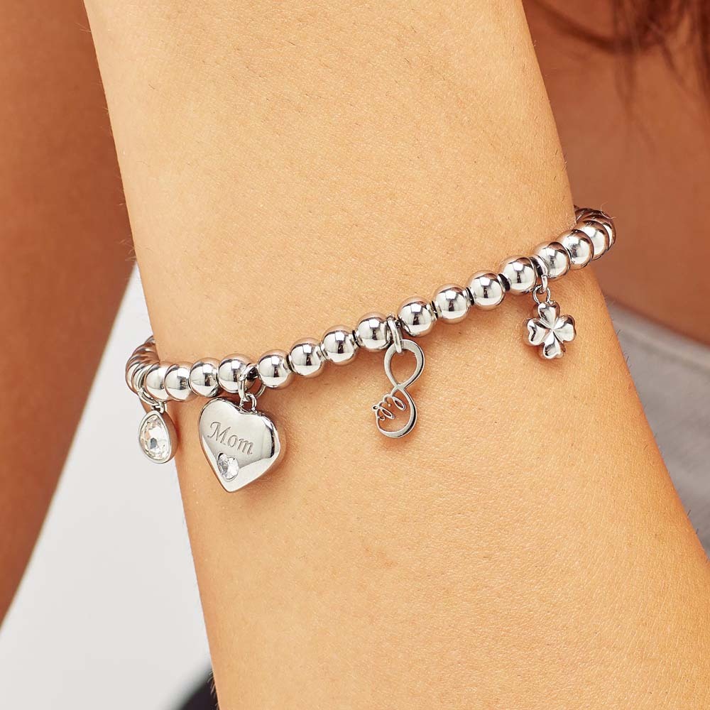 Darčeky ku Dňu matiek: Šperky, ktoré hovoria „ďakujem“